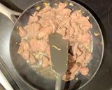 Foto langkah ke 5 dari resep Stir Fry Broccoli and Beef.