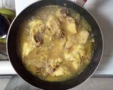 Foto langkah ke 4 dari resep Ayam Ungkep Bumbu Kuning.