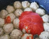 Foto del paso 8 de la receta Albóndigas en salsa de tomate con pimientos
