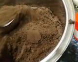 A picture of step 1 of Oreo chocolate cake.