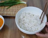 Hình bước làm 3 của món Cơm chiên trứng