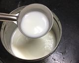 A picture of step 1 of Oreo matho.
