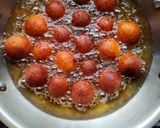 A picture of step 3 of Gulab jamun.