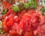 A picture of step 2 of Indori poha.