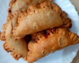 A picture of step 6 of Mawa Gujiya.