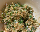 A picture of step 1 of Jhat phat Spring Onion Pakoray.