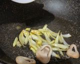 Foto langkah ke 3 dari resep Omelette.
