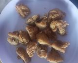 Foto langkah ke 2 dari resep Tumis tahu tempe kulit wijen.