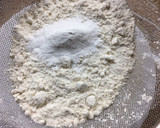 Foto del paso 3 de la receta: Magdalenas Valencianas endulzadas con Panela