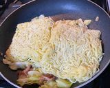 A picture of step 4 of Yakisoba.