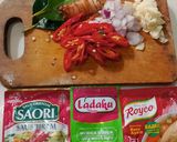 Foto langkah ke 1 dari resep Tumis Toge, Buncis, dan Tempe.
