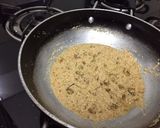 A picture of step 4 of Banana semolina sheera.