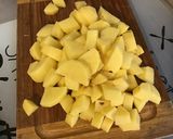 Une image de l'étape 6 de Soupe de pommes de terre et courgettes à la tomate.
