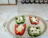 A picture of step 5 of Bacon and Ham Stuffed Bell Peppers.