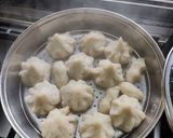 A picture of step 4 of Rice flour Modak.