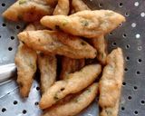 Foto langkah ke 6 dari resep Otak-Otak Ikan (Bandeng) Goreng.