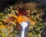 કેપ્સીકમ બેસન નું શાક(capcicum besan nu saak recipe in Gujarati) રેસીપી સ્ટેપ1ફોટો