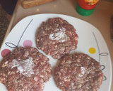 Foto del paso 2 de la receta: Hamburguesa en mi plancha