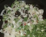 A picture of step 4 of Burnt garlic fried rice.