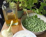 Une image de l'étape 1 de Brousse à la menthe et aux petits pois.