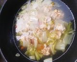 Foto langkah ke 3 dari resep Soup Asem Sawi Putih Tempe.
