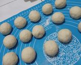 Foto langkah ke 4 dari resep Pizza mini tanpa telur.