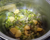 Foto del paso 2 de la receta: Crema de espárragos y pistachos