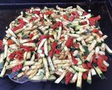Une image de l'étape 7 de Courgette et poivrons rouges aux épices masala.
