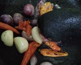 Foto langkah ke 2 dari resep Sayap Ayam Kecap Pedas Manis.