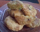Foto langkah ke 7 dari resep Perkedel singkong simple.
