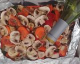Foto del paso 5 de la receta: Salmón con verduras al horno