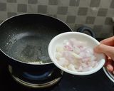 A picture of step 2 of Maggi masala recipe.