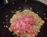 Foto del paso 3 de la receta: Salteado de Pechuga de Pavo, Calabacín y Cebolla