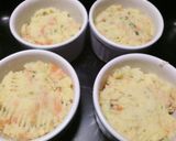 A picture of step 3 of Smoked salmon and zucchine pie 🎄.