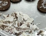 A picture of step 1 of Mango Oreo Delight.