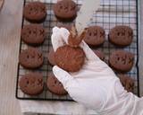 Chocolate Sandwich Cookies / Crispy Cocoa Cookies filled with a Smooth Chocolate Cheese Cream recipe step 13 photo