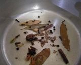 A picture of step 2 of Matar Pulao.