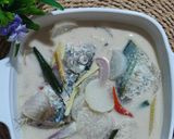 Gambar langkah 3 resipi Gulai Putih Ikan Kembung.