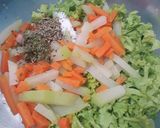 Foto do passo 3 de Salada de Abóbora, Chuchu e Alface