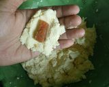 Foto langkah ke 2 dari resep Jemblem.