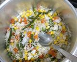 Foto langkah ke 1 dari resep Nasi vegetarian.