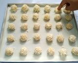 Foto langkah ke 5 dari resep Blueberry Thumbprint / Kue Kering Untuk Lebaran.