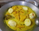 Foto langkah ke 5 dari resep Tahu Telor Kuah Opor Kuning.