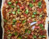 A picture of step 8 of Hawaiian Chicken Pizza.