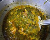 लसुणी पालक (lasuni palak recipe in marathi) रेसिपी स्टेप 2 फोटो