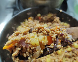 Foto del paso 5 de la receta: Empanadas veganas + salsa tipo yasgua