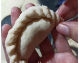 A picture of step 8 of Jau Gok Peanut Puff Dumpling.