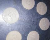 A picture of step 2 of Chicken cheese petties.
