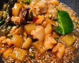 Foto langkah ke 6 dari resep Oseng kikil cabe hijau.