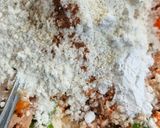 Foto langkah ke 5 dari resep Gohyong Kulit Tahu.